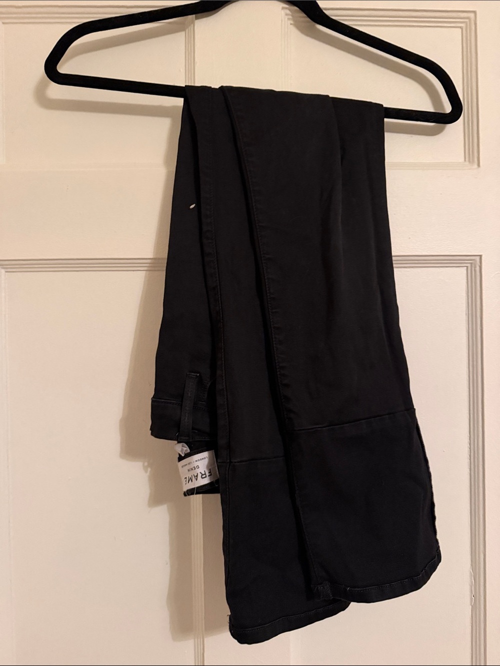 Frame Denim Straight Leg Jeans in Black